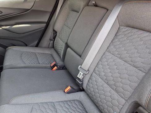 Used 2020 Chevrolet Equinox LT w/ Driver Convenience Package FWD image 7