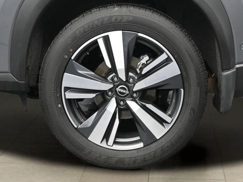 Certified 2025 Nissan Rogue SL w/ SL Premium Package AWD/4WD image 23