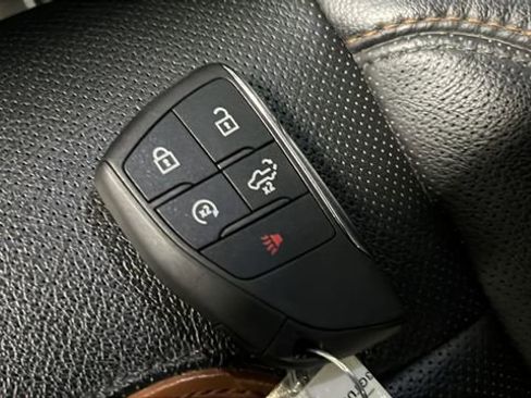 Used 2022 GMC Sierra 1500 AT4 w/ AT4 Premium Package image 28