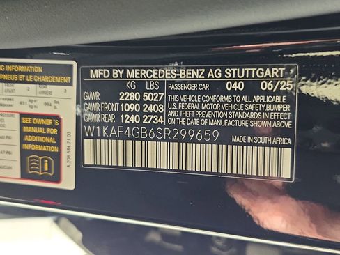 Certified 2025 Mercedes-Benz C 300 Sedan image 38