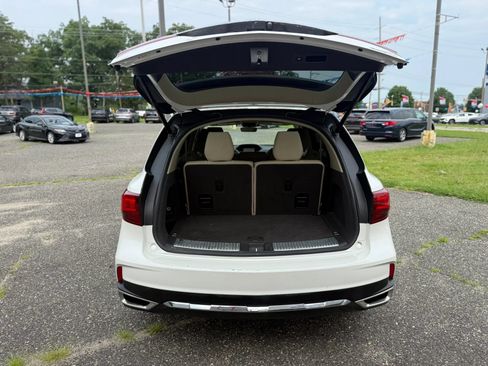 Used 2017 Acura MDX w/ Technology Package AWD/4WD image 17