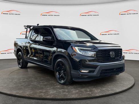 Used 2021 Honda Ridgeline Black Edition image 2