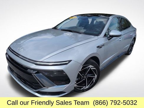 Used 2024 Hyundai Sonata SEL w/ Convenience Package FWD image 1