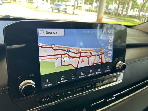 Used 2023 Mitsubishi Outlander SE FWD image 10