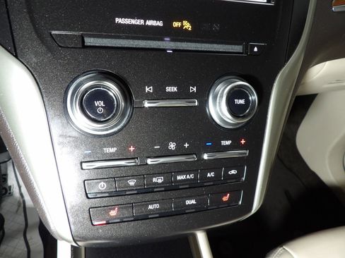 Used 2019 Lincoln MKC Select w/ Select Plus Package image 19