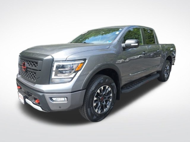 Used 2024 Nissan Titan PRO-4X w/ Pro-4x Convenience Package AWD/4WD image 10
