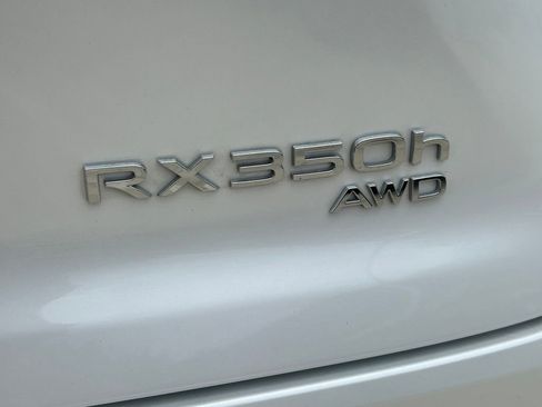 Used 2025 Lexus RX 350h w/ Kick Sensor & Tow Package AWD/4WD image 13