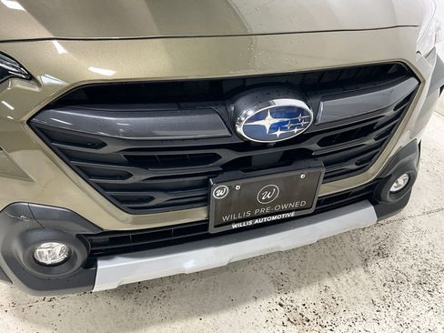 Used 2023 Subaru Outback Touring XT AWD/4WD image 28