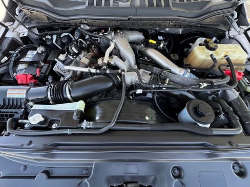Used 2020 Ford F350 Platinum AWD/4WD image 6