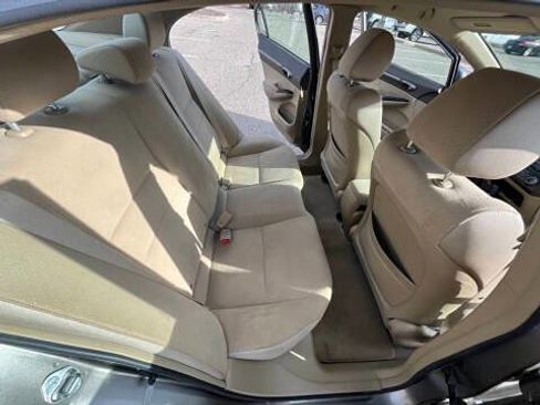 Used 2008 Honda Civic Hybrid Sedan image 14