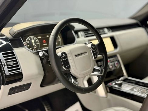 Used 2017 Land Rover Range Rover Supercharged AWD/4WD image 7