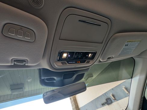 Used 2020 Lincoln Aviator Reserve w/ Equipment Group 201A RWD image 32