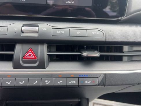 Certified 2025 Kia K4 FWD image 21
