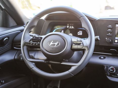 New 2026 Hyundai Elantra Sport image 17