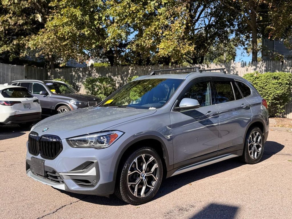 Used 2021 BMW X1 xDrive28i w/ Premium Package AWD/4WD image 2