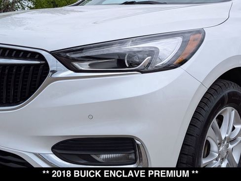 Used 2018 Buick Enclave Premium w/ Trailering Package AWD/4WD image 17