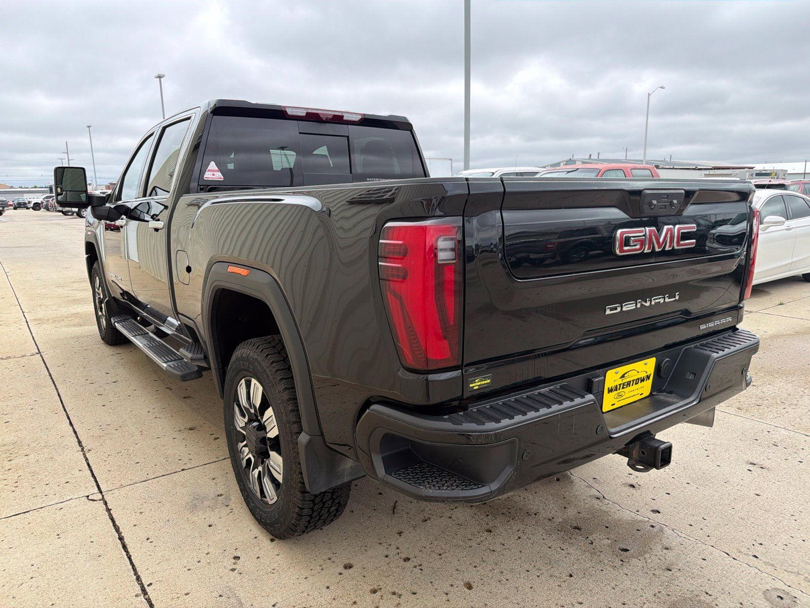 Used 2024 GMC Sierra 3500 Denali w/ Denali Reserve Package AWD/4WD image 5