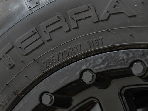 Used 2020 Toyota Tacoma TRD Off-Road w/ Advanced Technology Package image 63