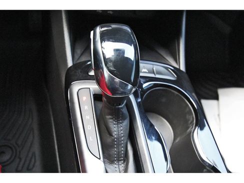 Used 2025 Buick Envista Sport Touring w/ Experience Buick Package FWD image 26