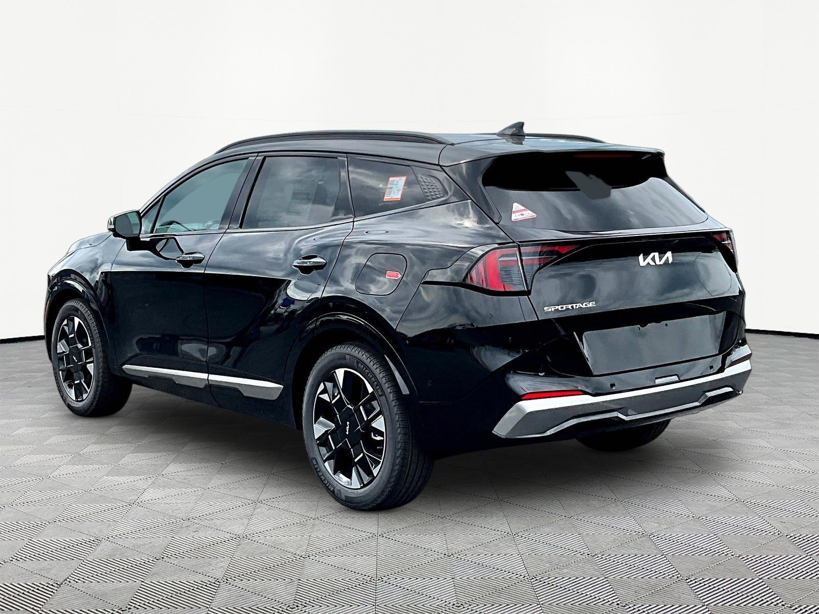 New 2026 Kia Sportage SX FWD image 4