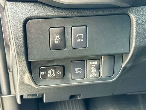 Used 2023 Toyota Tacoma TRD Pro AWD/4WD image 10