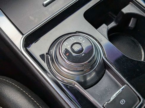 Used 2019 Ford Edge ST w/ Equipment Group 401A AWD/4WD image 29