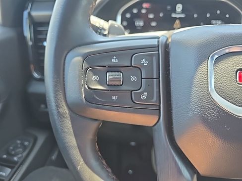 Used 2024 GMC Sierra 1500 AT4 w/ Technology Package AWD/4WD image 21