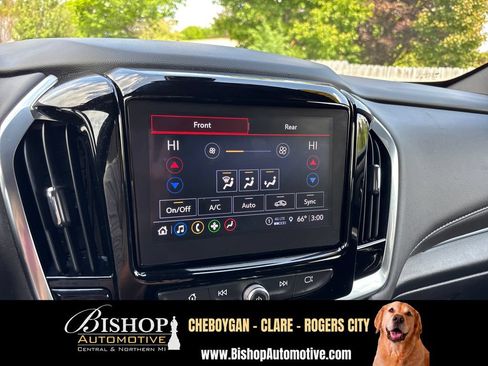 Used 2023 Chevrolet Traverse LT w/ LPO, Floor Liner Package AWD/4WD image 33