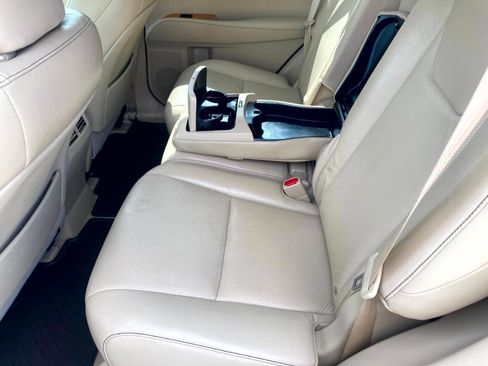 Used 2015 Lexus RX 450h AWD image 10