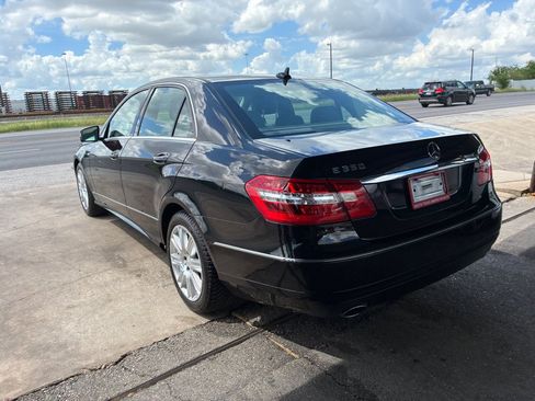 Used 2013 Mercedes-Benz E 350 Sedan image 20