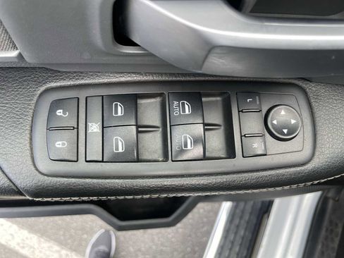 Used 2021 RAM 2500 Big Horn image 15