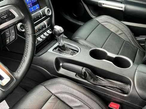 Used 2020 Ford Mustang Coupe w/ Equipment Group 101A RWD image 17