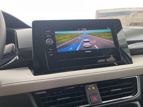 New 2025 Volkswagen Taos S image 18