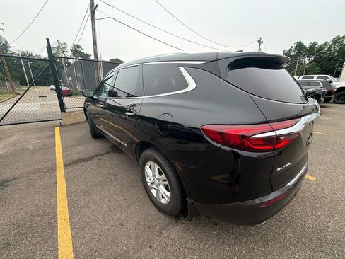 Used 2018 Buick Enclave Essence w/ Trailering Package FWD image 8