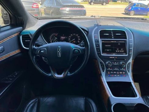 Used 2016 Lincoln MKX Reserve w/ Technology Package image 17