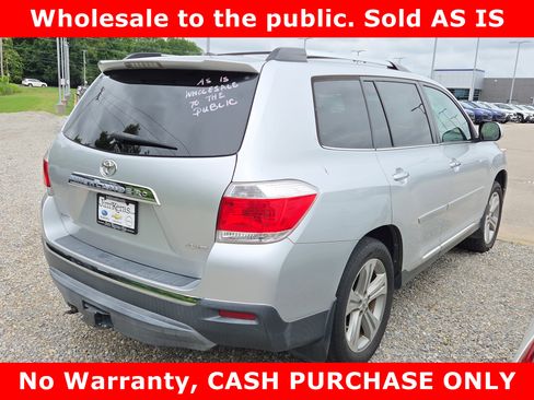 Used 2013 Toyota Highlander Limited AWD/4WD image 8