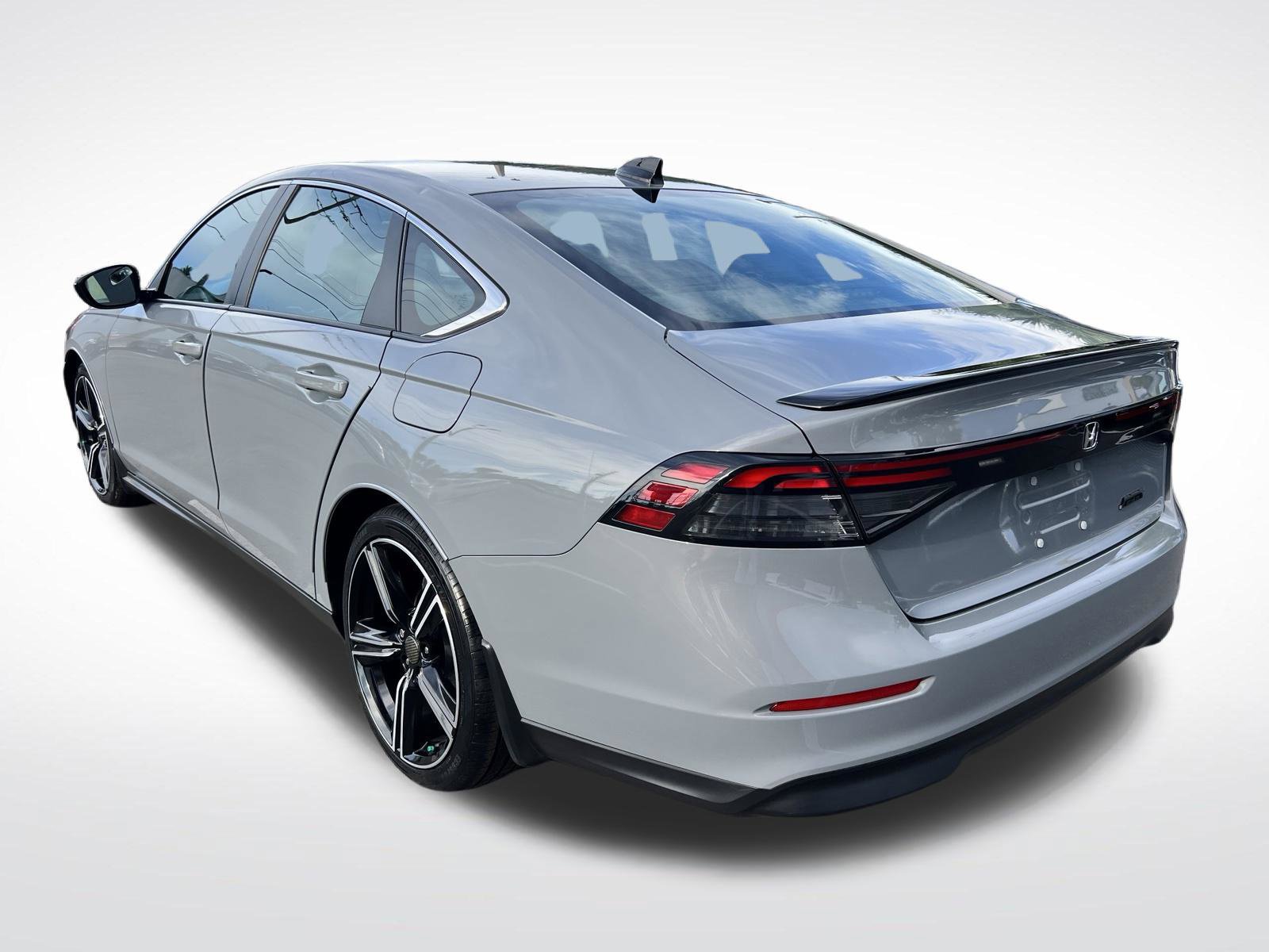 Used 2024 Honda Accord Sport image 6