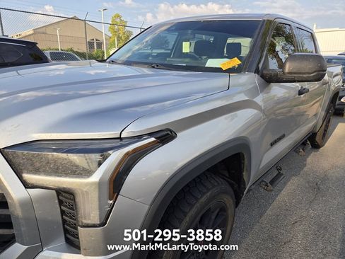 Used 2023 Toyota Tundra SR5 AWD/4WD image 9