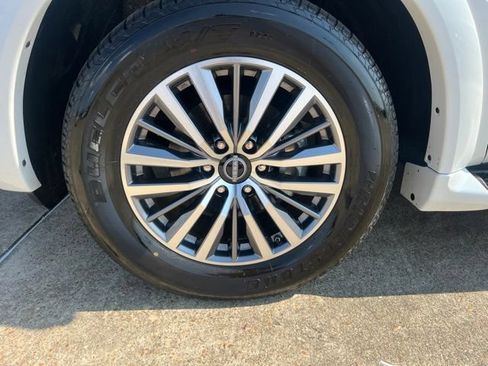 Certified 2024 Nissan Armada SL w/ Captain's Chairs Package RWD image 8
