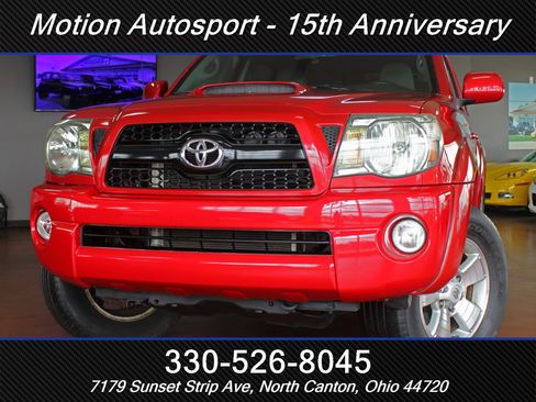 Used 2011 Toyota Tacoma 4x4 Double Cab w/ TRD Sport Pkg image 50