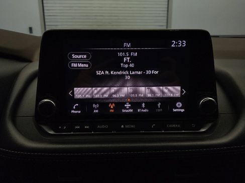 Used 2022 Nissan Rogue SV image 25