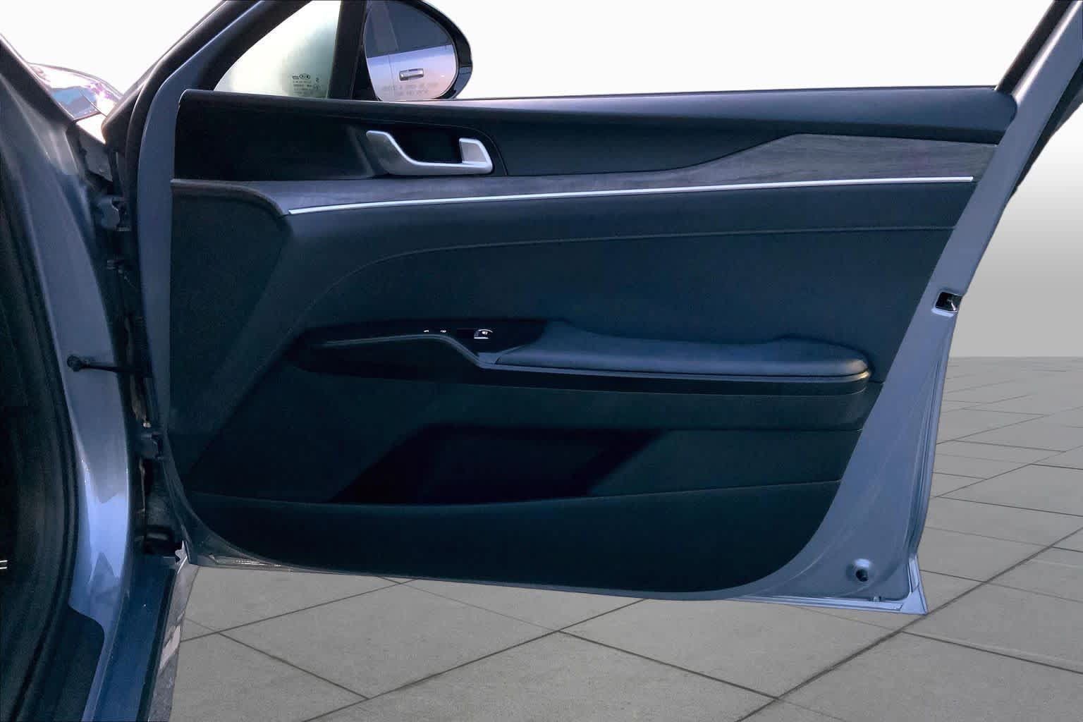 Used 2021 Kia K5 EX FWD image 20