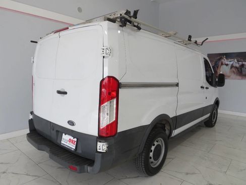 Used 2018 Ford Transit 250 130 Low Roof image 5