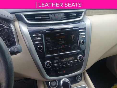 Used 2019 Nissan Murano SL FWD image 15