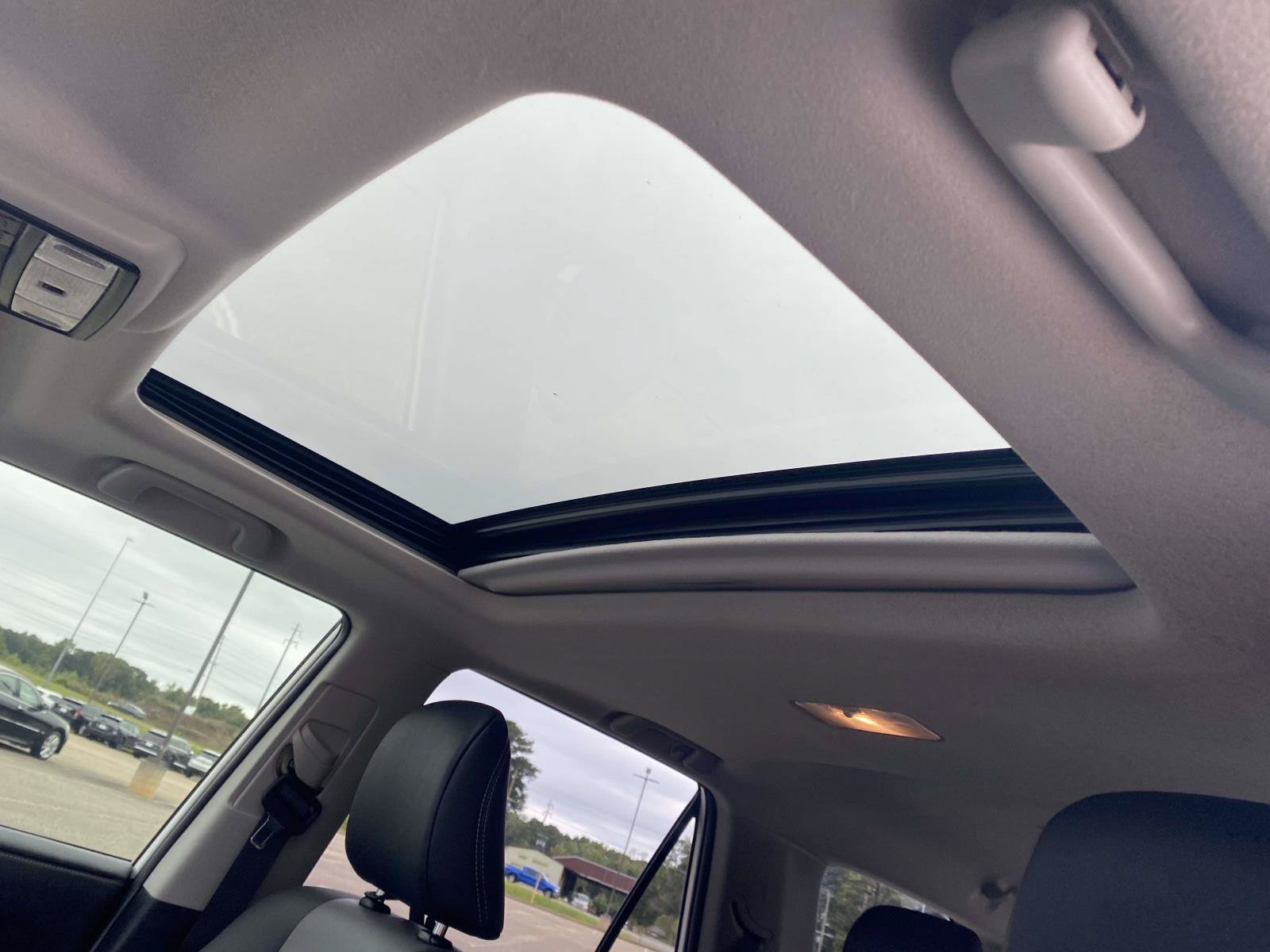 Used 2019 Toyota 4Runner SR5 Premium RWD image 19