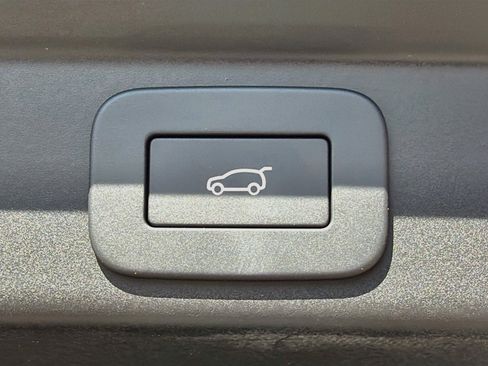 New 2026 Land Rover Range Rover Sport Dynamic SE AWD/4WD image 14