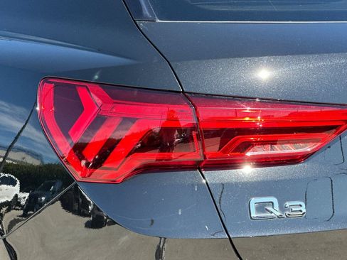 Used 2023 Audi Q3 2.0T Premium AWD/4WD image 33