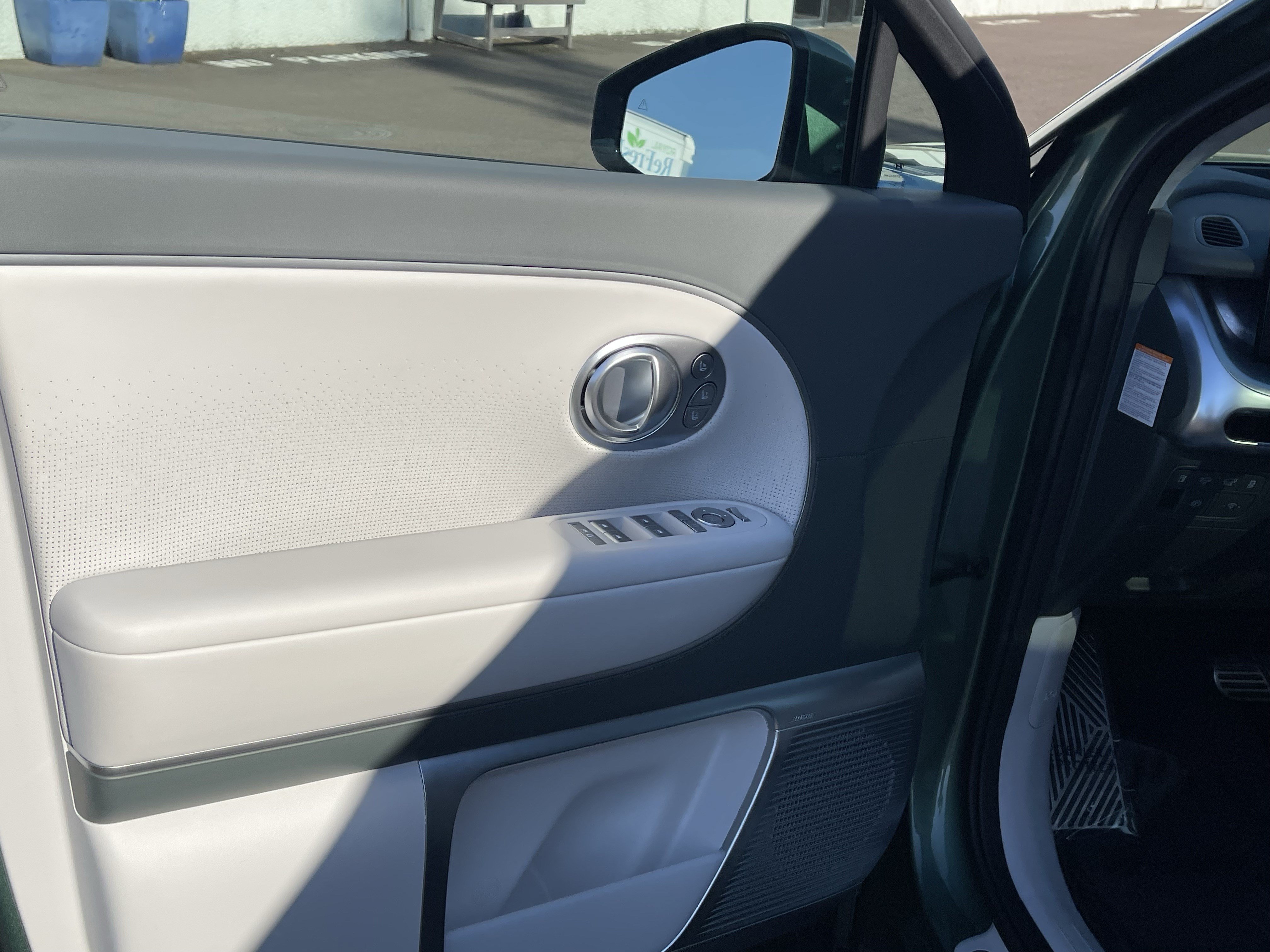 Certified 2026 Hyundai Ioniq 9 Calligraphy AWD/4WD image 17