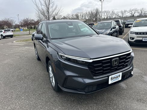 Used 2024 Honda CR-V EX image 2