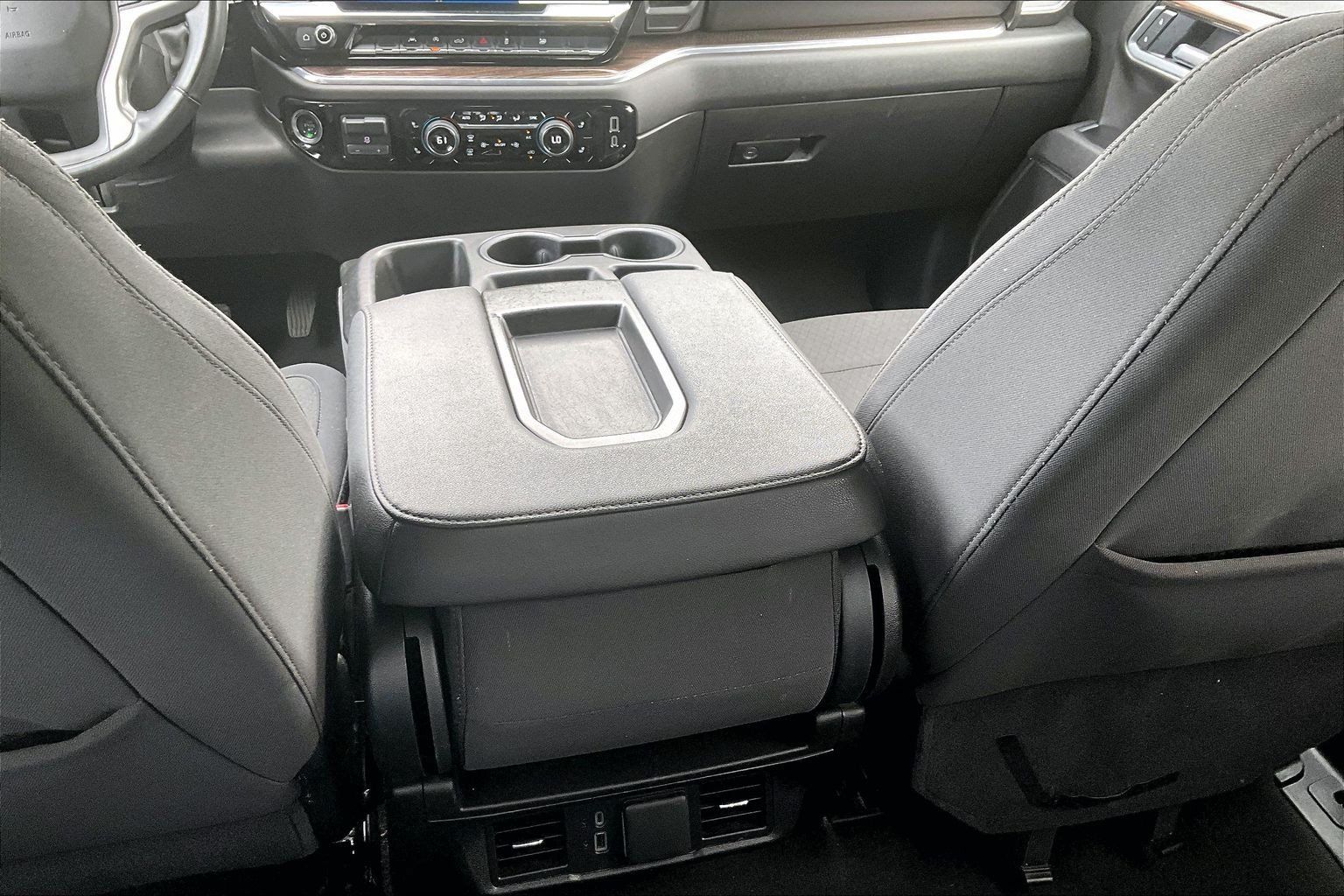 Used 2025 Chevrolet Silverado 1500 LT AWD/4WD image 12